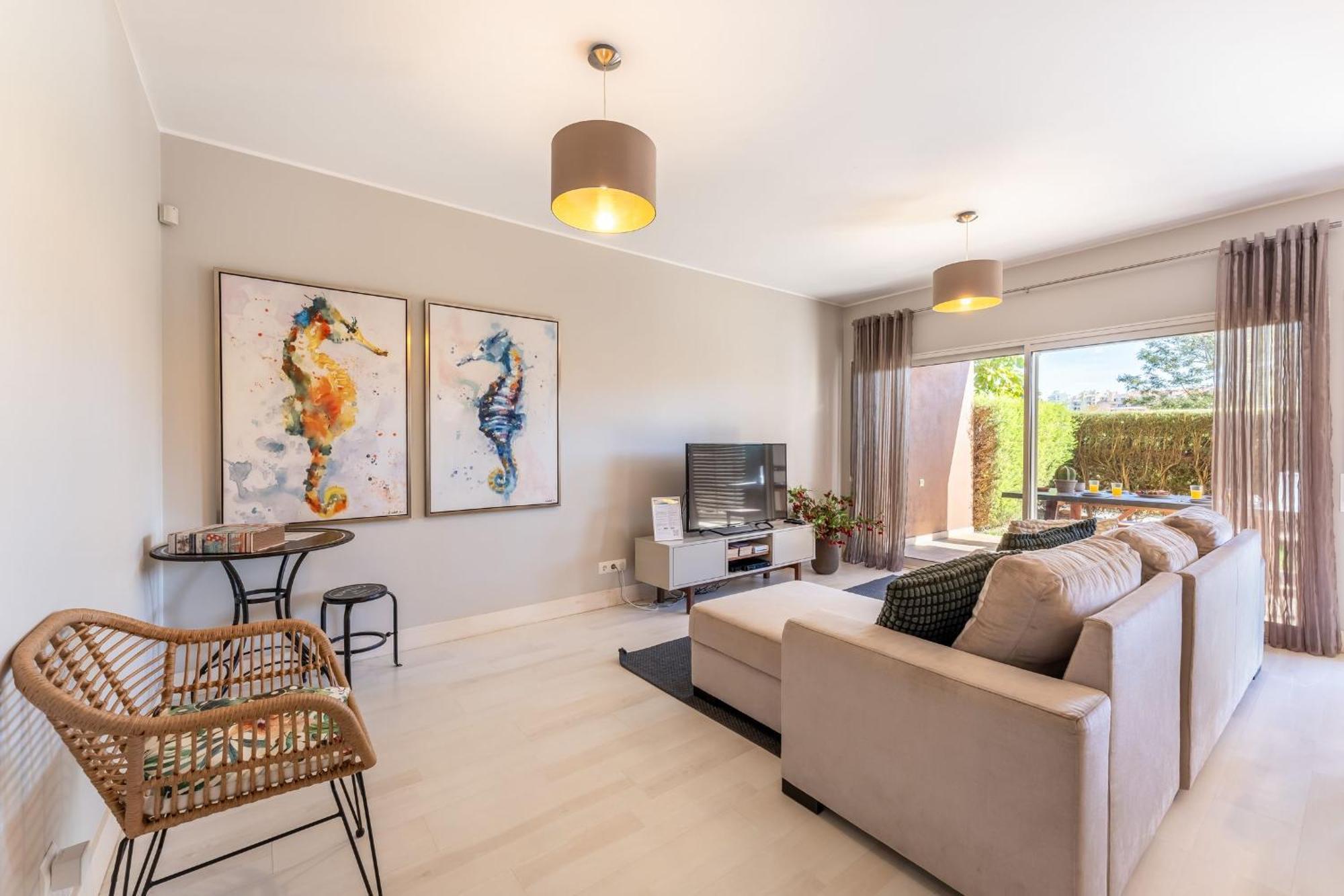 Serene Ocean 1 Bdr Apartment With Patio By Lovelystay 포티마오 외부 사진